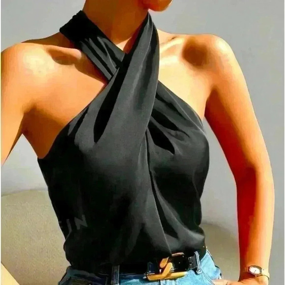 Privé Solid Halter Neck Top - Picture 1 of 5